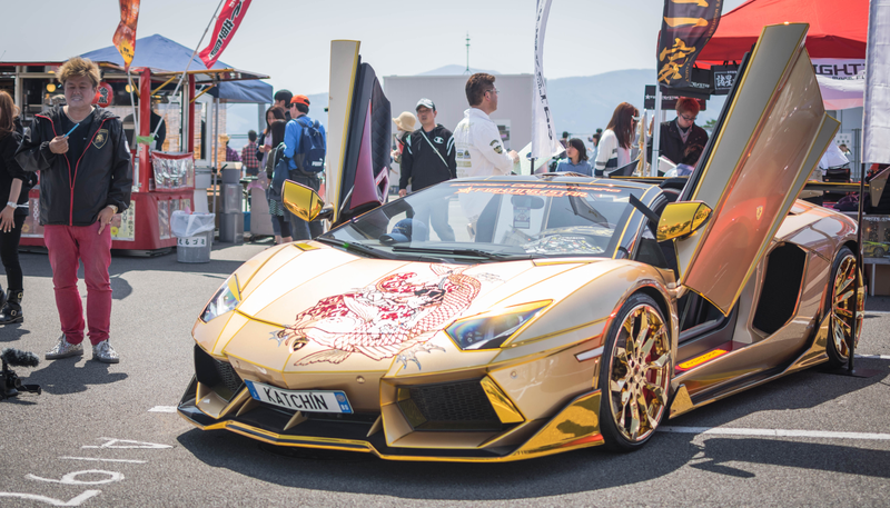 Illustration for article titled This Crazy Car Festival Will Make You Buy Plane Tickets To Japan Right Now